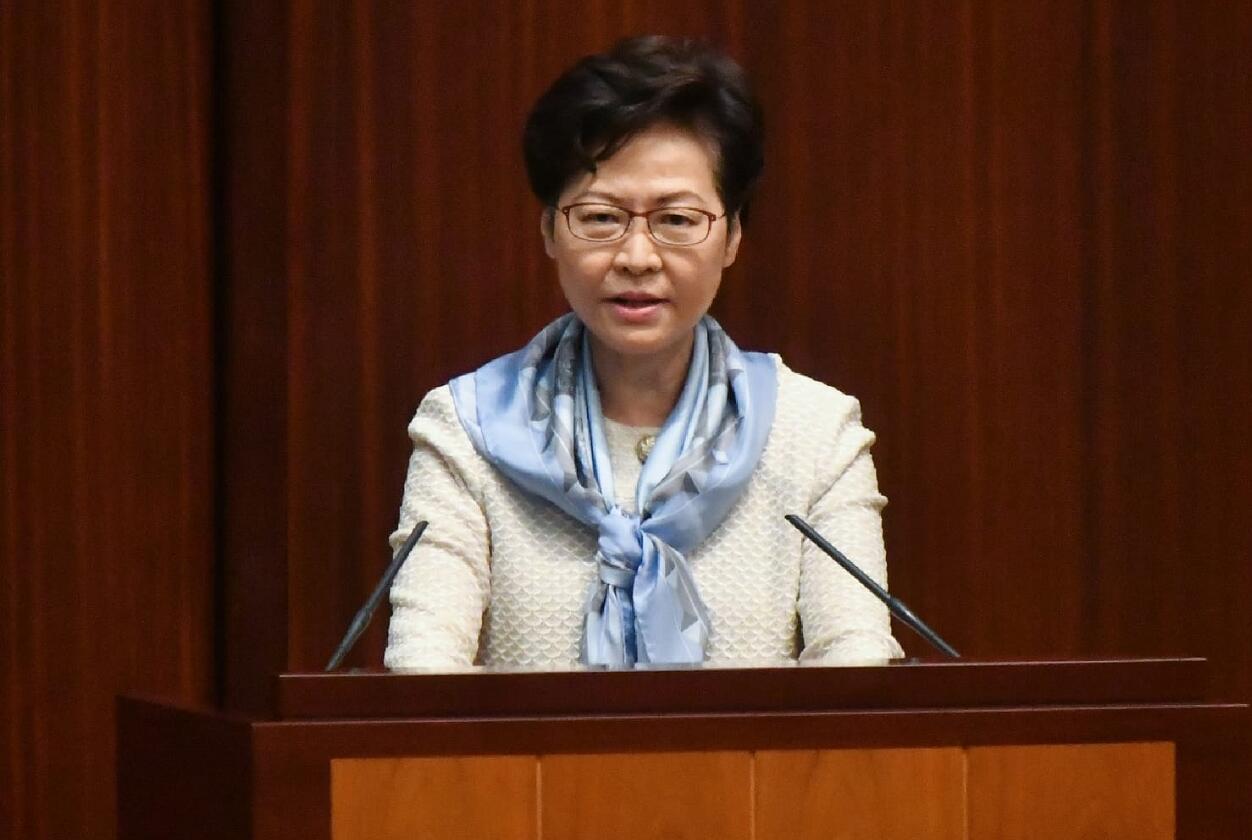 林鄭倡內會設小組商改善選制