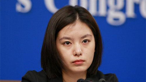 有片 | 中美高層戰略對話的現場翻譯是她！網友直呼：這才是女神