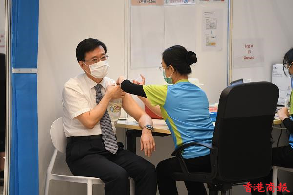 保安局：局長李家超健康良好 去醫院覆診無關疫苗