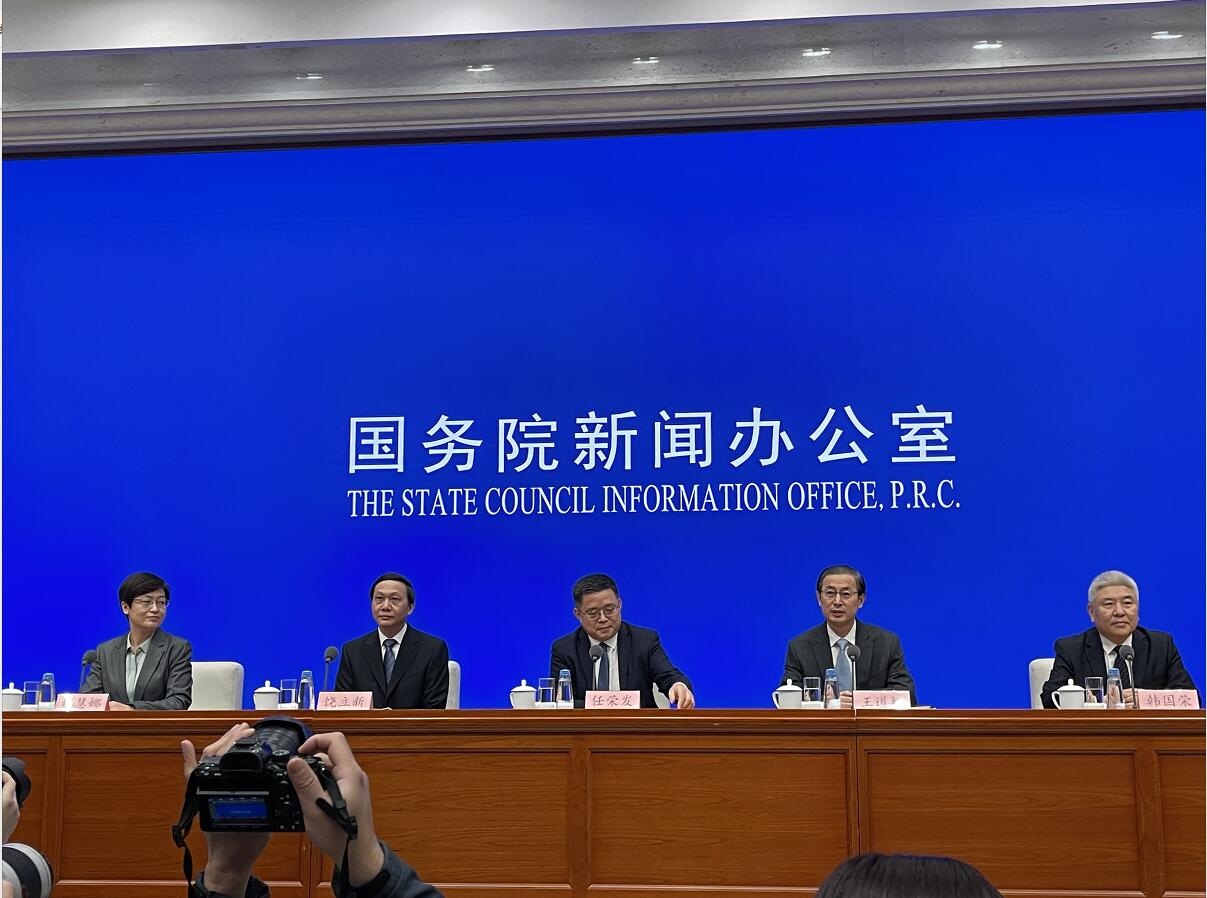 国家税务总局答本报问：严查逃避税行为 营造公平竞争税收环境