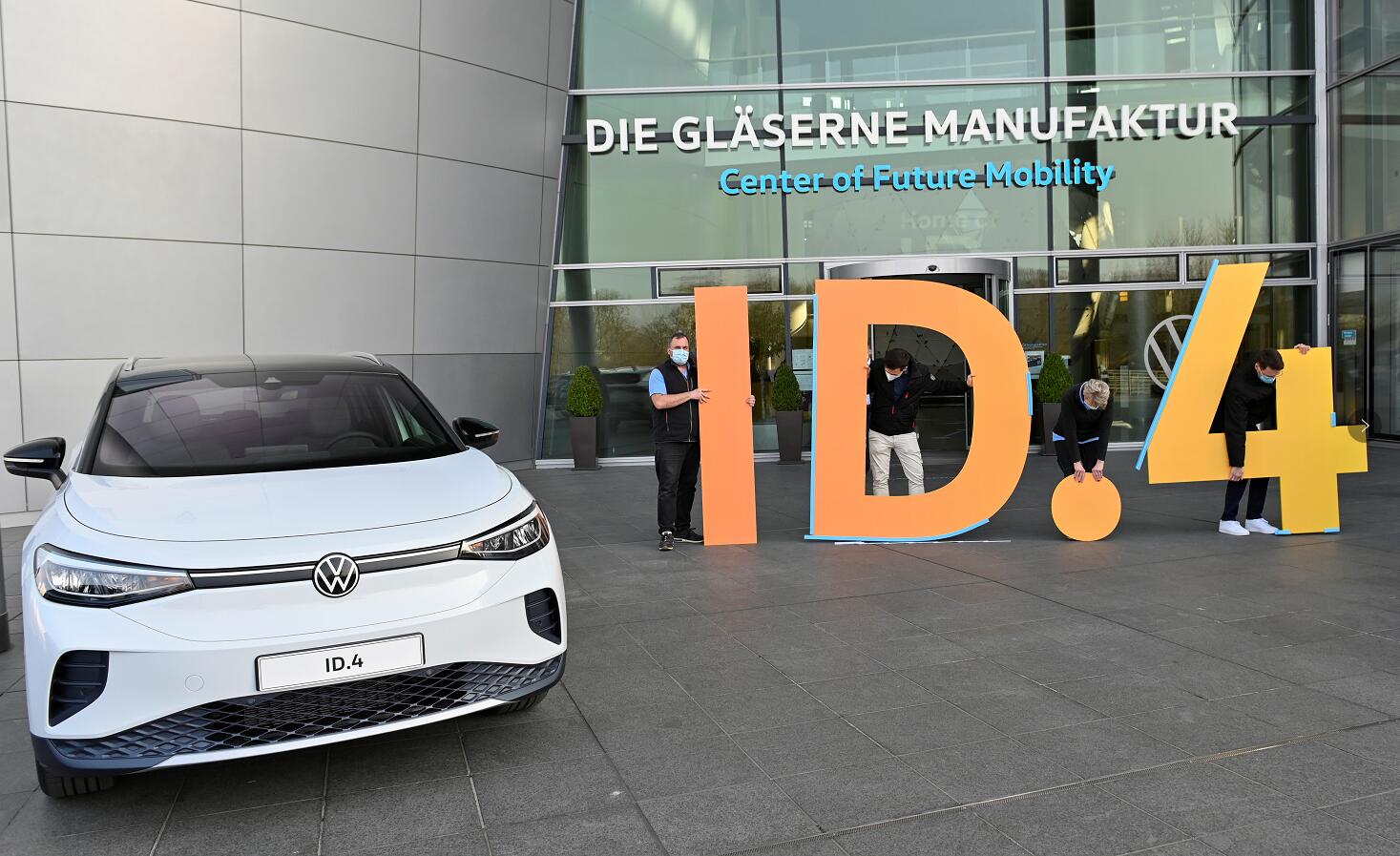 福士在美國改名「伏特士」？ 發假消息營銷引批評