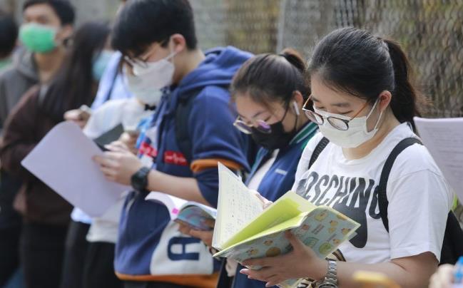 教育局公布下學年起優化高中4核心科目