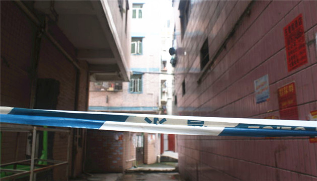 江蘇丹陽一56歲男子勒死妻女後自縊身亡