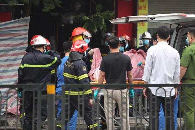 越南河內一商舖發生火災 致4人死亡