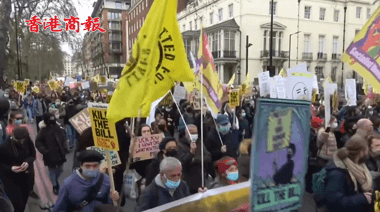 有片丨英國倫敦再次爆發衝突 至少10名警察受傷26人被捕