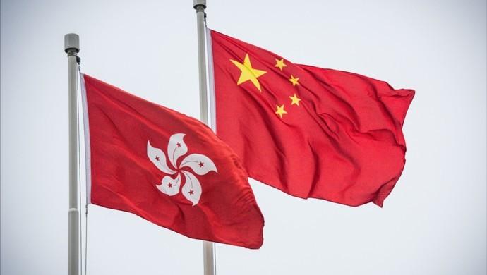 【官媒發聲】「史墨客們」在香港呼風喚雨的舊夢該醒醒了
