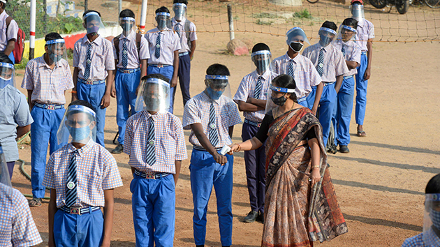 印度新確診逾11萬宗創新高 兩月增13倍