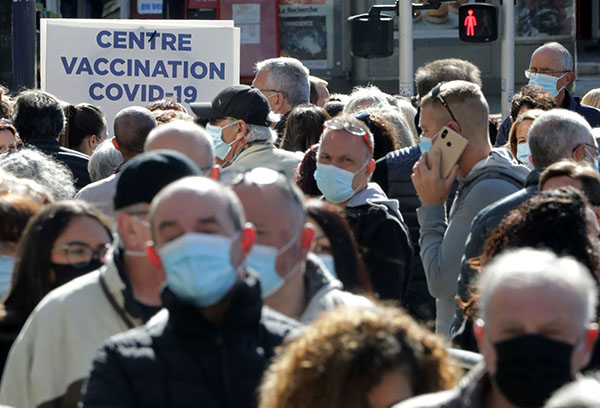 既要恢復交流 又須兼顧公平 疫苗護照推行有點難