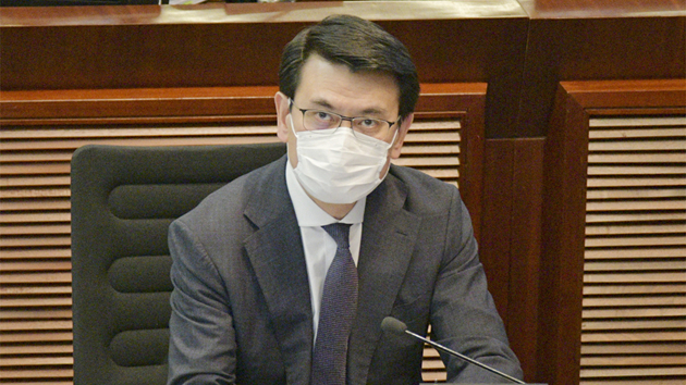 邱騰華與出版界會面 解說完善本港選舉制度