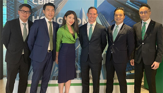 世邦魏理仕報告︰料本港寫字樓商舖空置率及租金續承壓