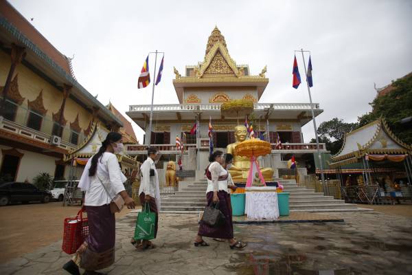 柬埔寨新冠病例激增 金邊全面「封城」