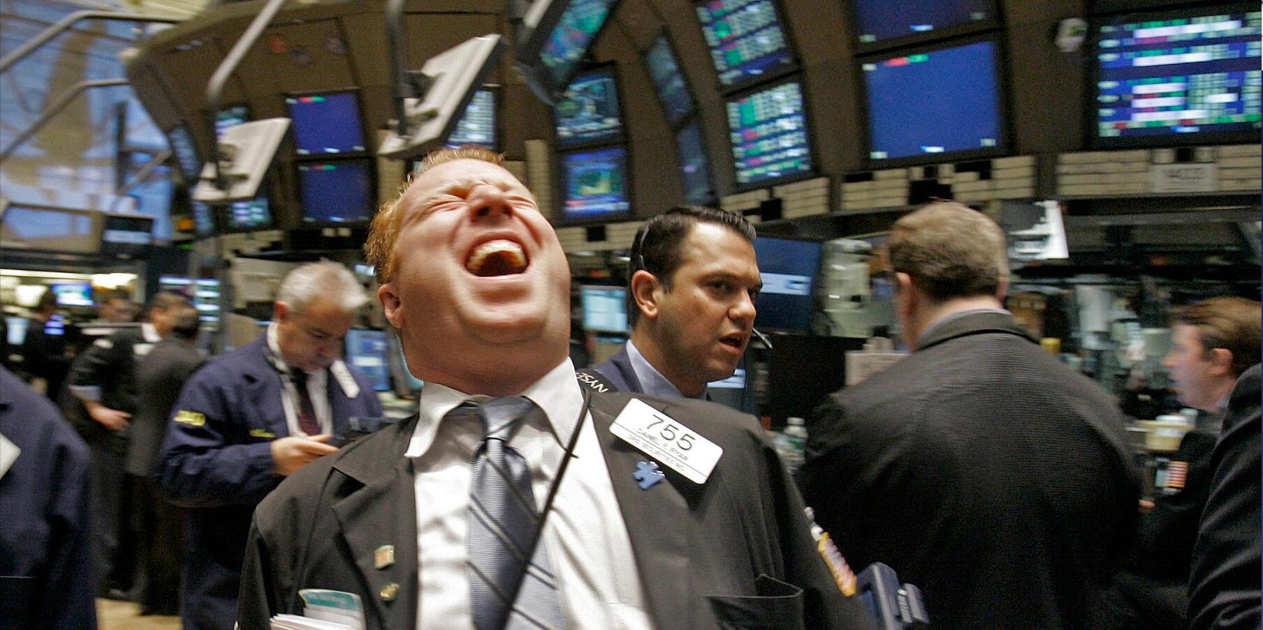 數據業績佳 道指首破34000 標指又破頂