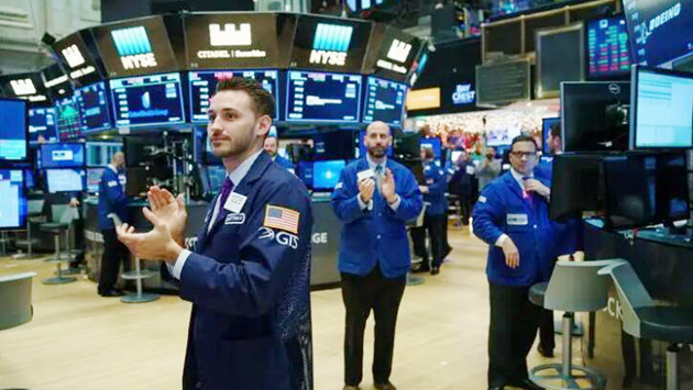 美股全線收漲 道指標普繼續創新高