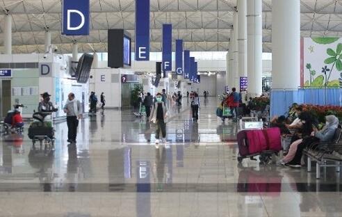 羅致光：菲律賓疫情嚴峻 航班熔斷機制或影響外傭抵港