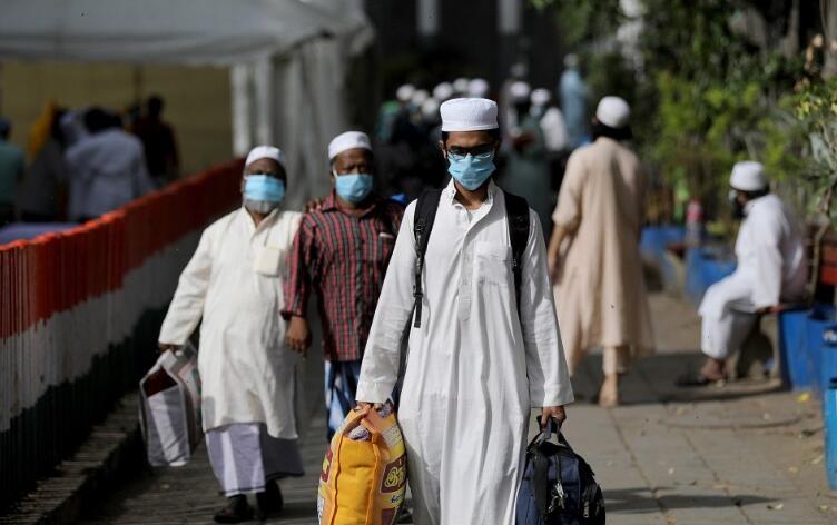 印度日增新冠確診超27萬例 再創新高