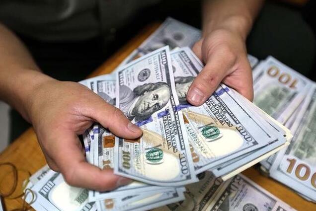 美元指數周一顯著下跌