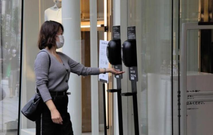 新增確診逾千宗 大阪要求日本政府發布緊急事態宣言