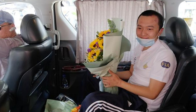 曾在香港機場被暴徒毆打 環時記者付國豪離職