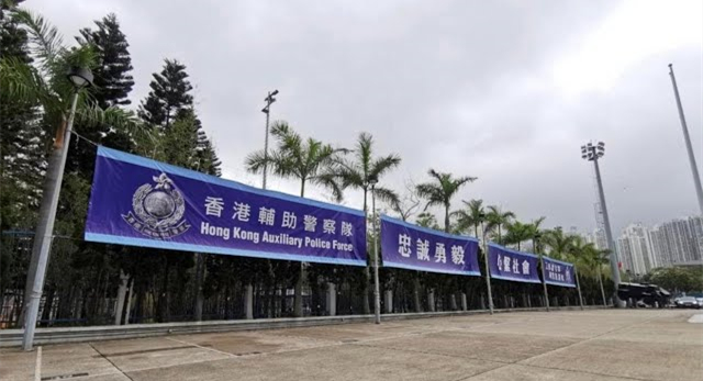 鄧炳強讚輔警無畏無懼
