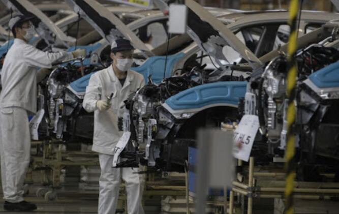 中國社科院報告：今年中國GDP增速預計達8%左右