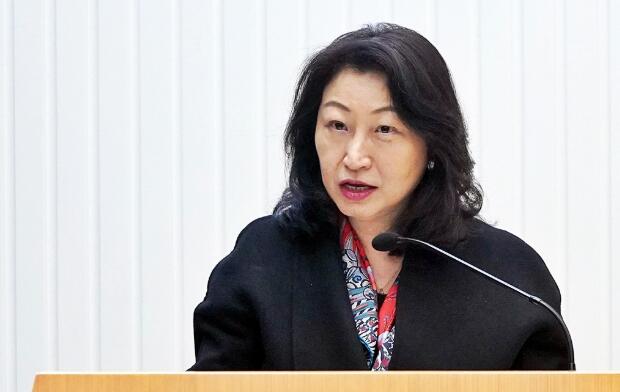 鄭若驊：行使言論自由和集會自由權利 須遵從法律原則