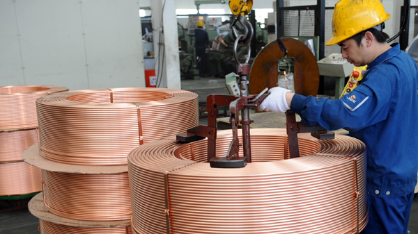 【商品狂潮】有色金屬價格漲不停 金屬股高追還是食胡?