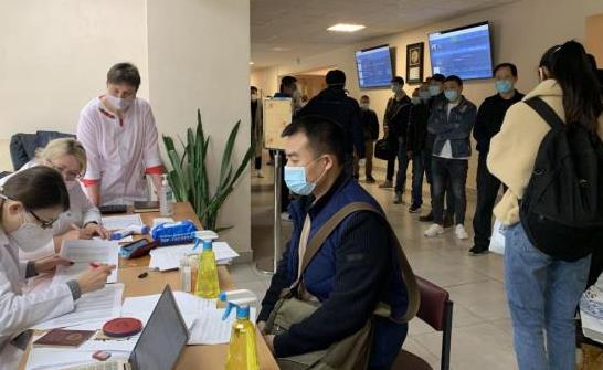 「春苗行動」在烏克蘭啟動 在烏中國公民接種國產疫苗