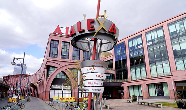 德國政府上調今年經濟增長預期至3.5%