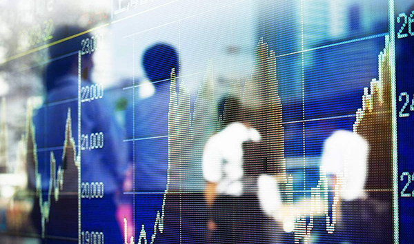 【A股午評】創業板指大漲1.83%