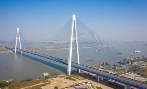 基建狂魔又出手了！這次是世界最高的「A」