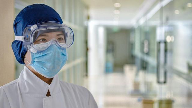 中國駐越南使館：提醒赴越中國公民加強疫情防範