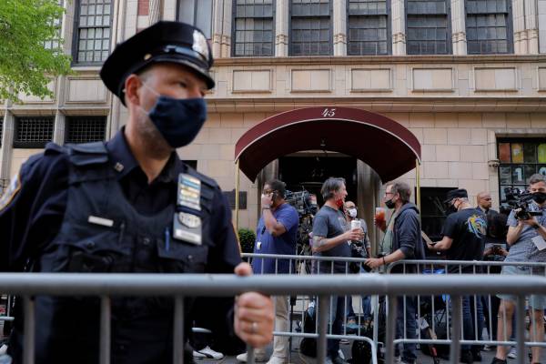 美媒：全美警察離職數創紀錄 犯罪率將繼續飆升