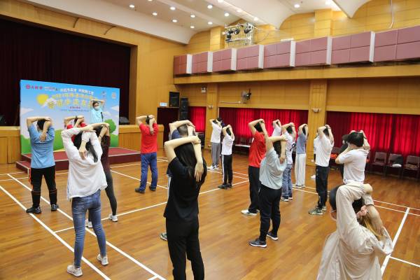 工聯會舉行「共迎冬奧會 共敘職工情」活動