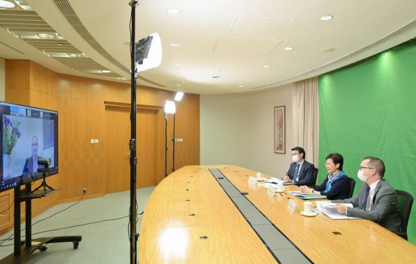 透過網上對談活動向新西蘭推廣商機 林鄭：香港傳統優勢穩固前景光明