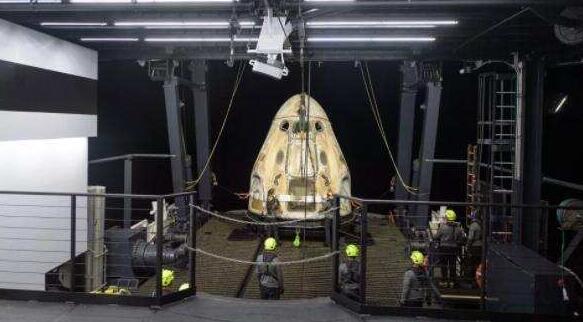 SpaceX將於9月送4名平民上太空