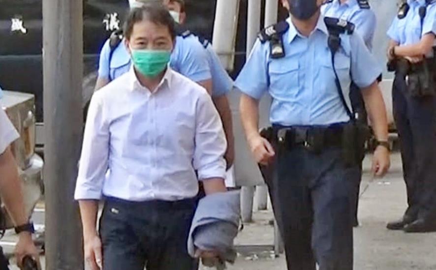 胡志偉今早出席亡父喪禮 祭父半小時後繼續還柙