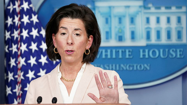 就業市場復蘇疲軟 美商務部長：晶片短缺導致招聘放緩 