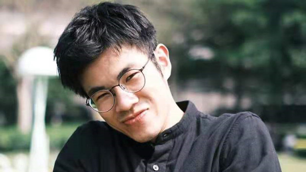 區議員葉子祈搭巴士除口罩與乘客對罵 發文稱戴不戴口罩屬無聊小事