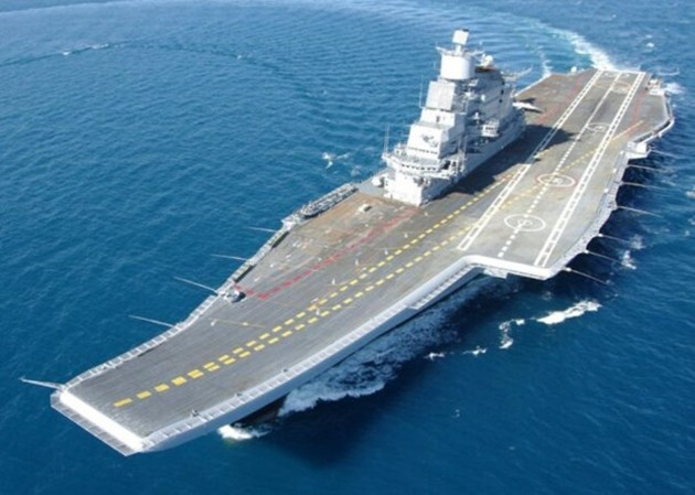 印度唯一現役航母突起火 火勢熄滅無損毀