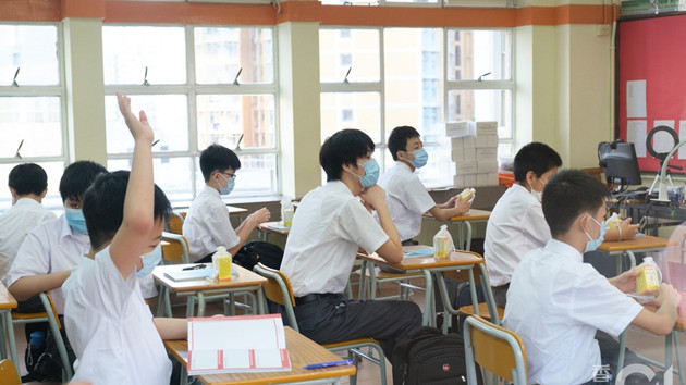 教協指四成教師欲離開本港教育界 教聯會：調查疑放大問題製造恐慌