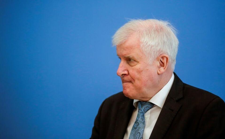 德國內政部長感染新冠病毒 此前已接種一劑輝瑞疫苗