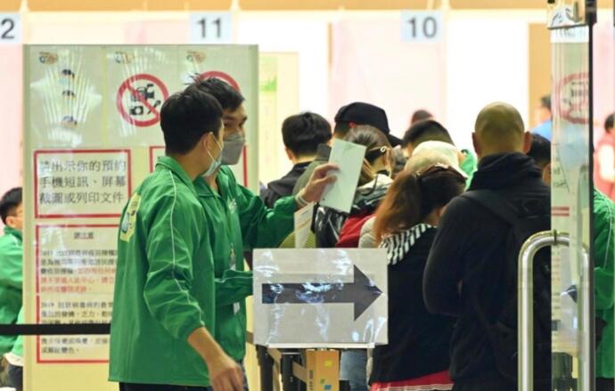 本港累計接種疫苗逾183萬劑 近72萬市民打完兩針