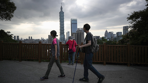 台灣學者：若疫情持續恐傷及經濟成長動力