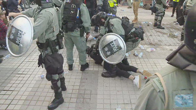 涉意圖「搶犯」及襲警 青年被判囚28個月