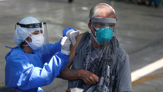 秘魯大幅上調新冠病逝人數至18萬 死亡率全球最高