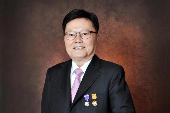 投資興業，回饋家鄉——記香港佳寧娜集團董事局主席馬介璋