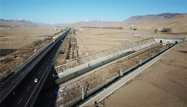 【追蹤報道】蘭新鐵路發生事故致9人死亡 蘭州鐵路回應