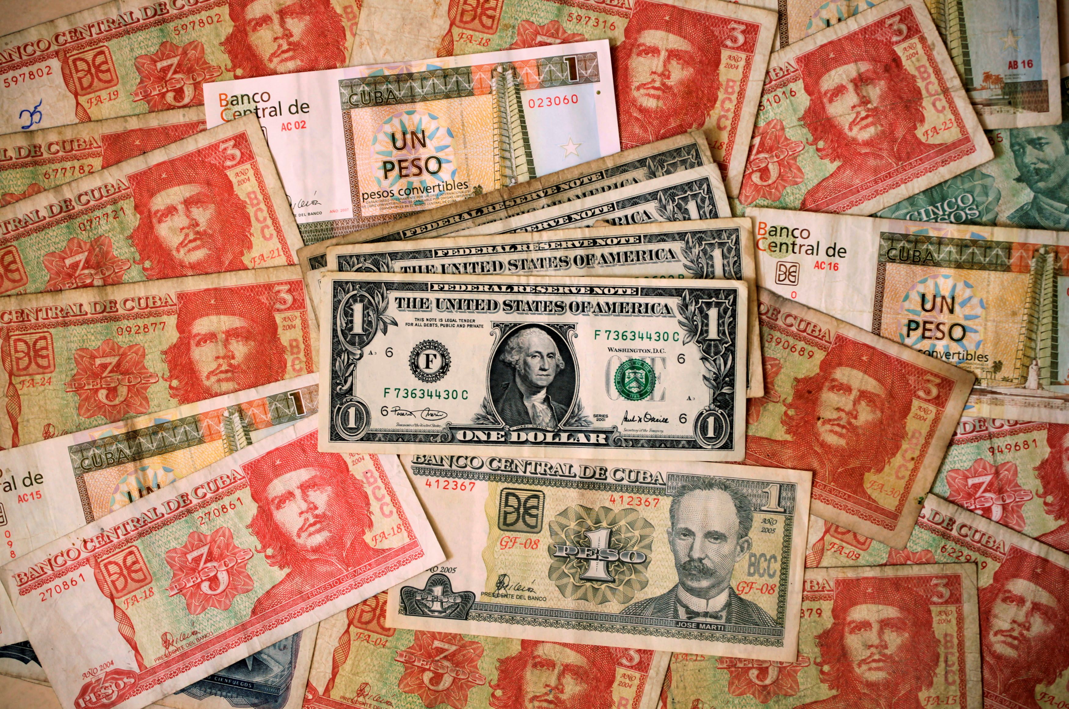 受限美國制裁 古巴將暫停接受美元現金存款