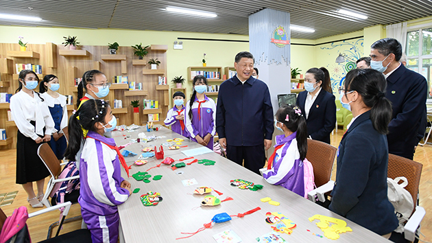 習近平：學校不能把學生的課後時間全部推到社會上去