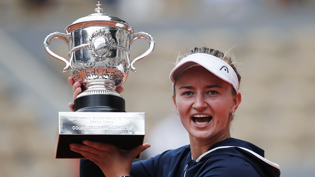  「黑馬」姬莉絲高娃法網女單封后